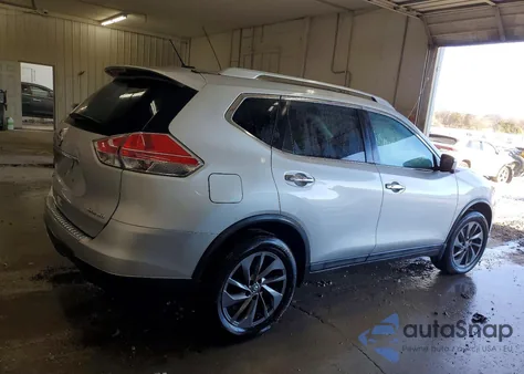 2016 Nissan Rogue S z USA, uszkodzony, nr VIN 5N1AT2MV0GC828017